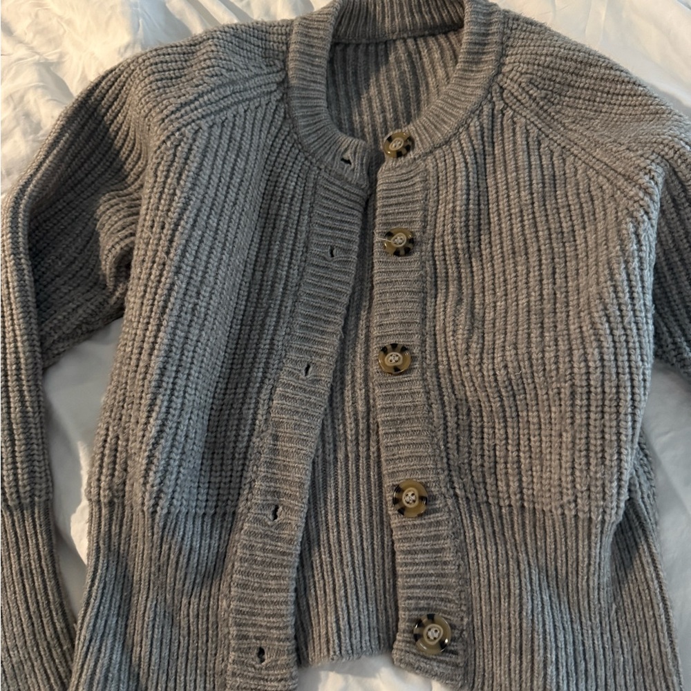 Commense  sweater - Picture 2 of 6